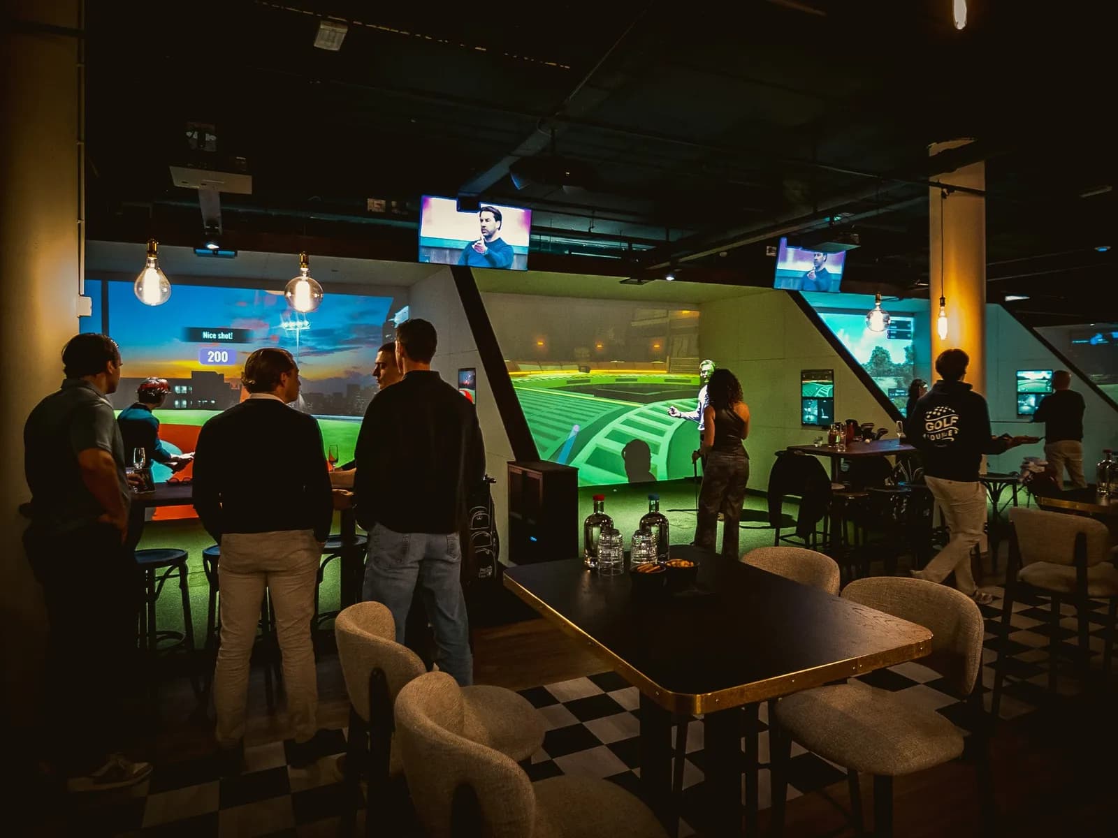 Spelers voor de bays van Golflounge Den Haag